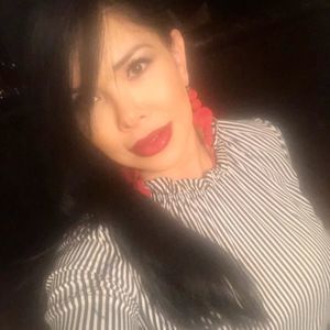 Meet your Posher, Lisa